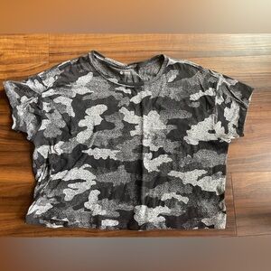 Lululemon Like New Camo Print Black and Gray Women's Top